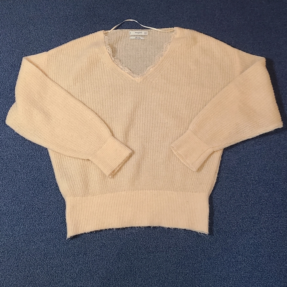 Mango sweater